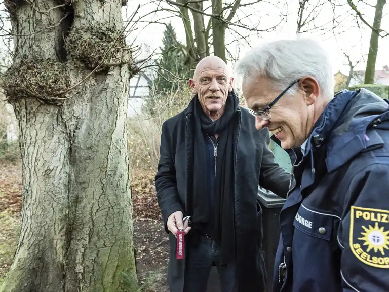 Joe Bausch, Dietrich Bredt-Dehnen