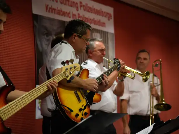 Jazz-, Rock-, Pop-Ensemble